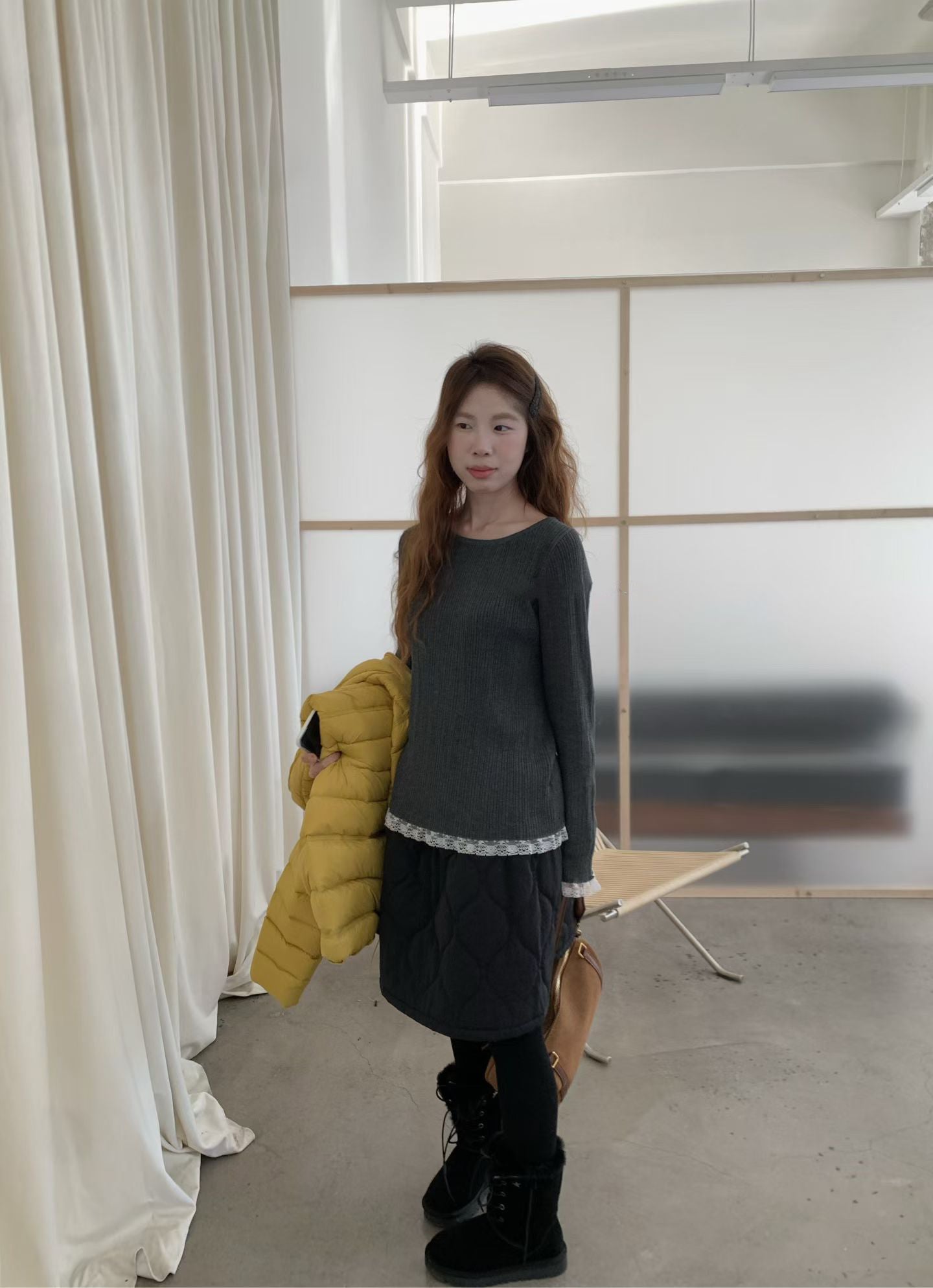 // 絲光羊毛紗線拼接lace邊NT