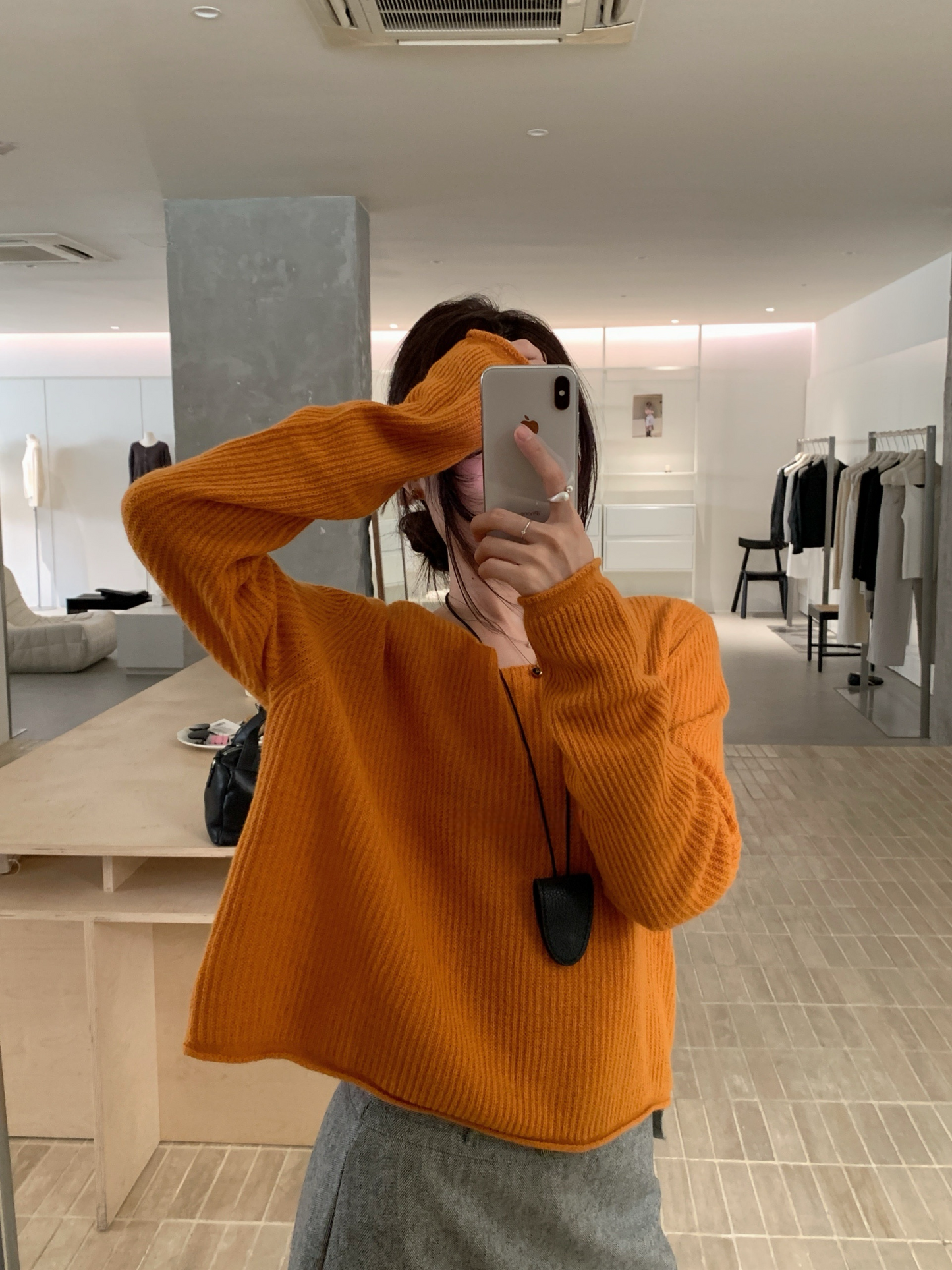 // 卷卷邊直坑紋14色短款NT