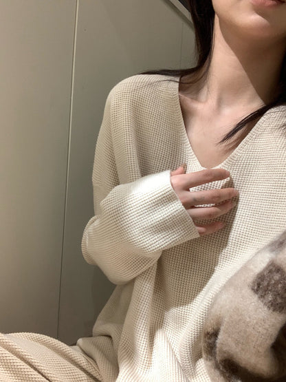 // 懶人必備氣質v領冷衫+褲套裝