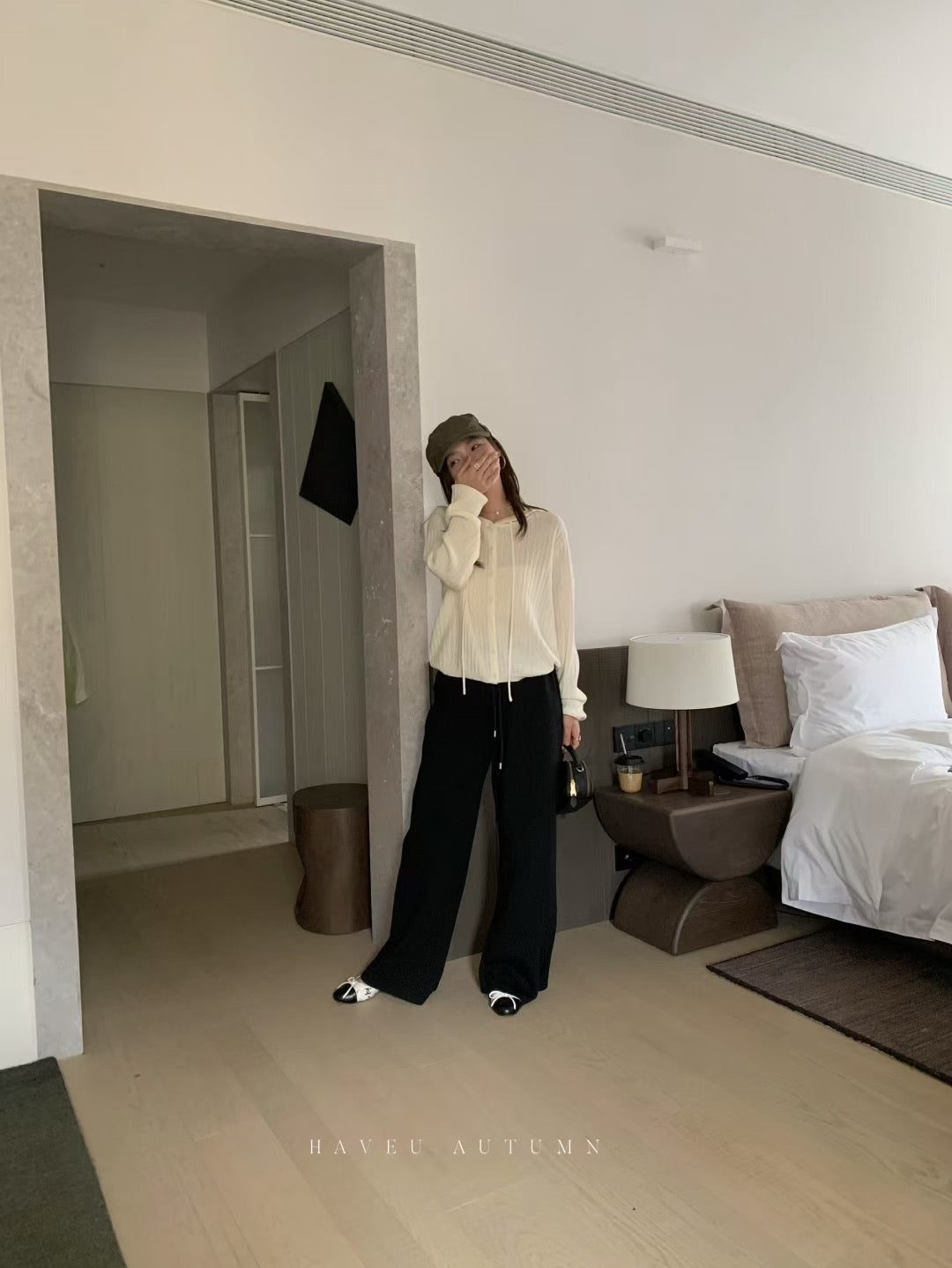 // 直坑紋開胸連帽CD