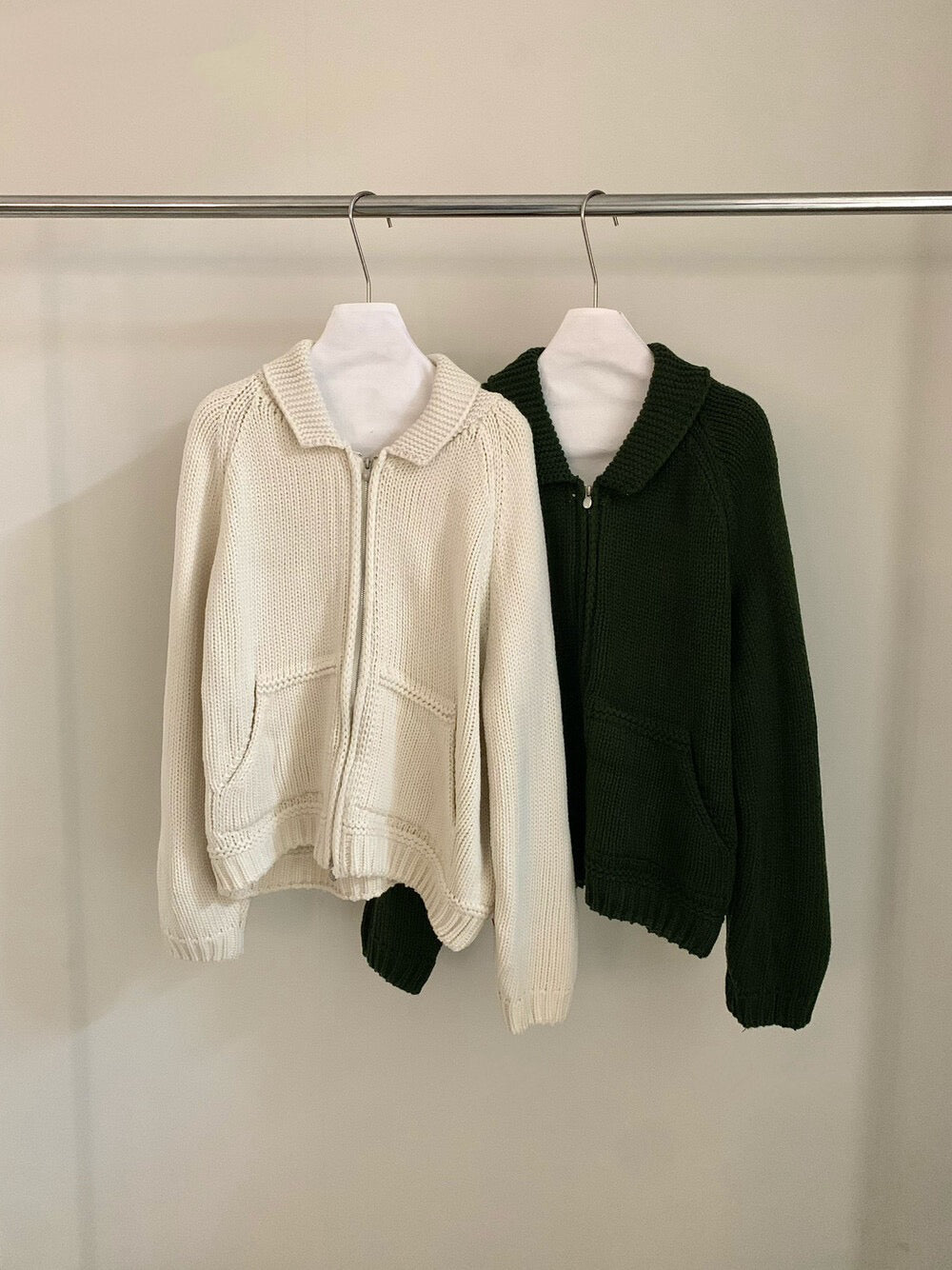 // 大口袋翻領粗棒織拉鍊CD