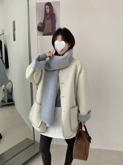 // 可雙面穿撞色縫邊70%羊毛外套(連頸巾)