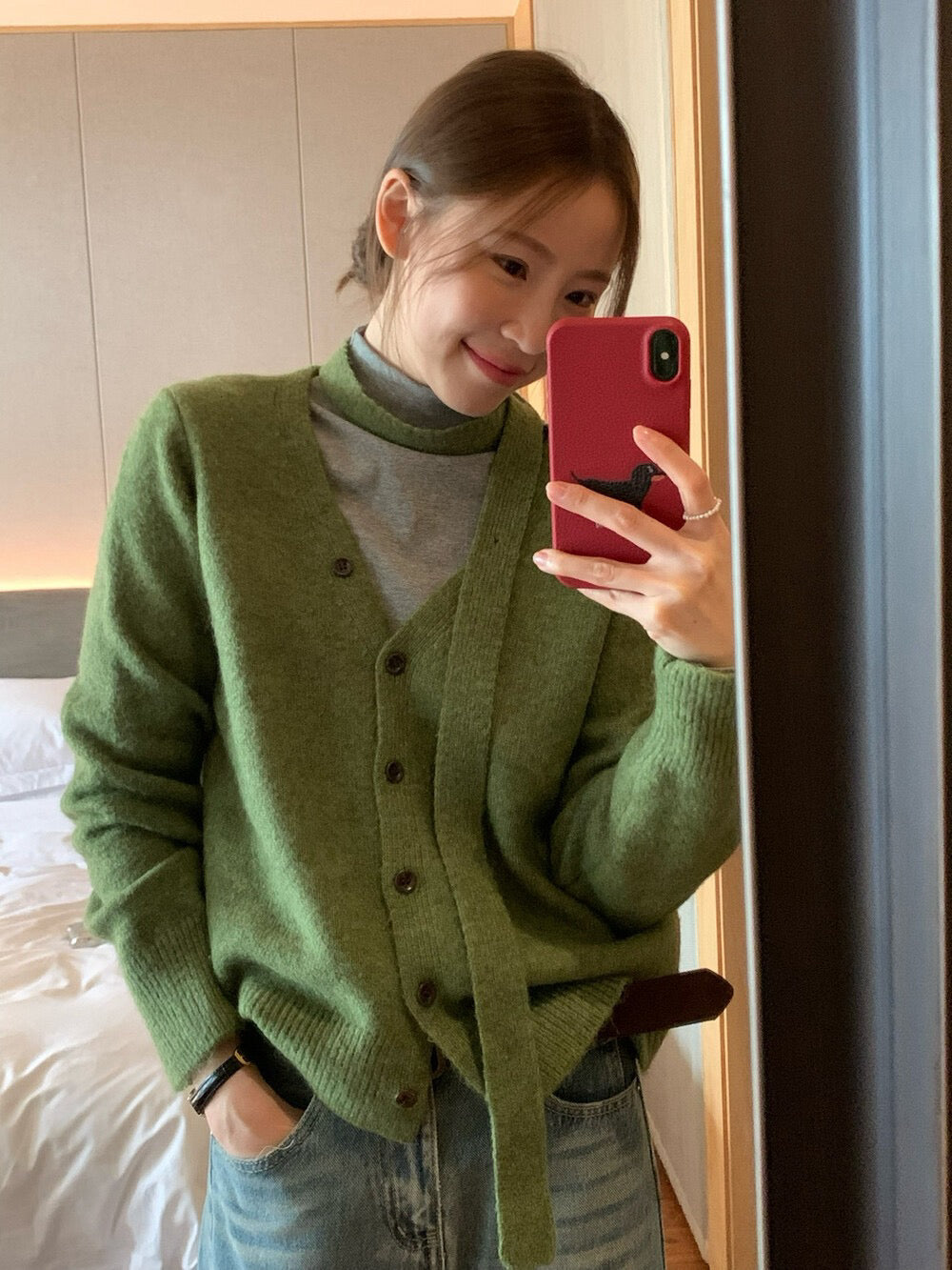 // 連領帶5%wool v領排扣CD