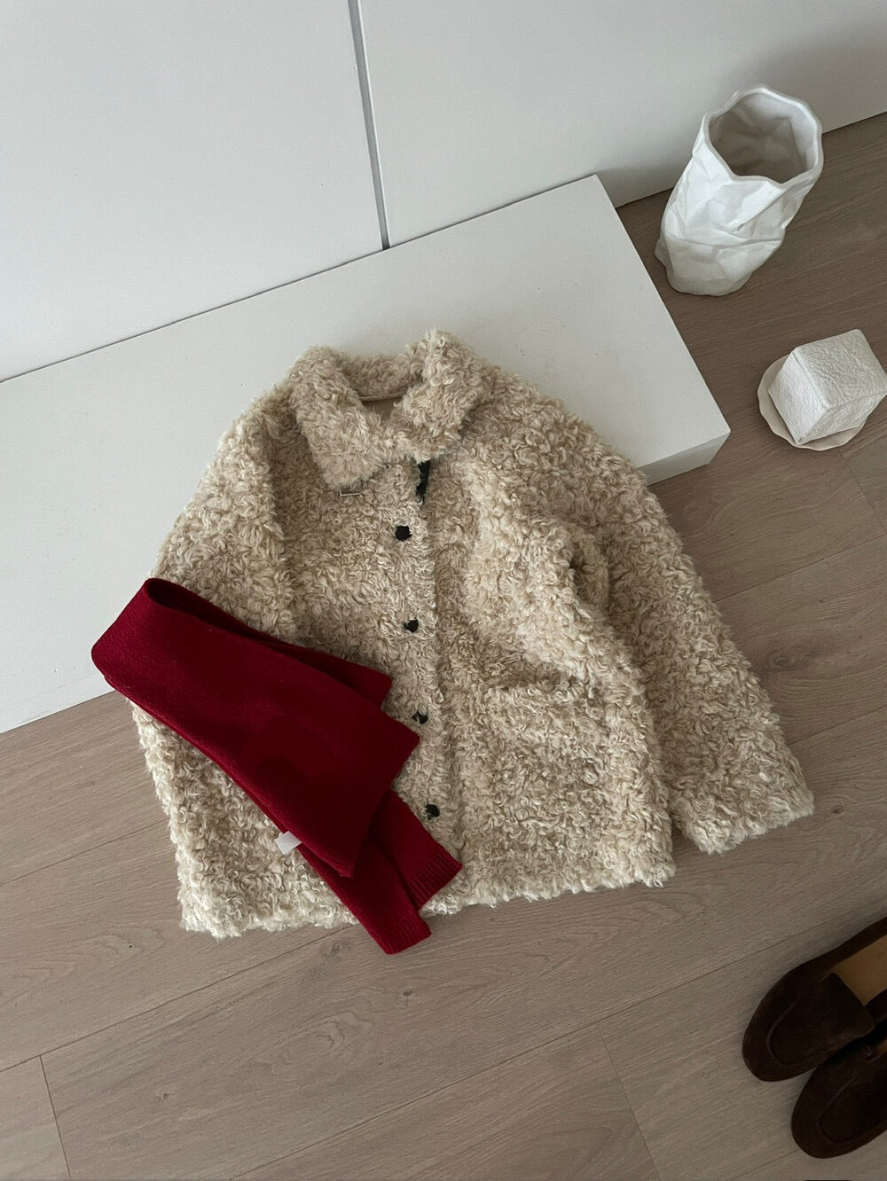 // 皮扣可立領口袋毛毛外套