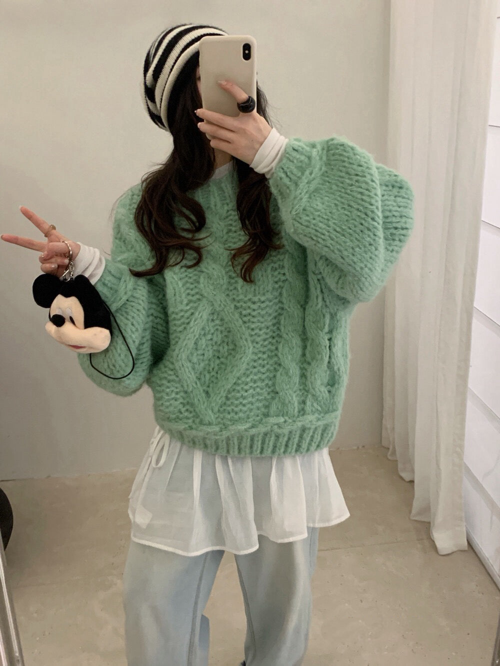 // 20%wool粗棒針麻花慵懶毛衣