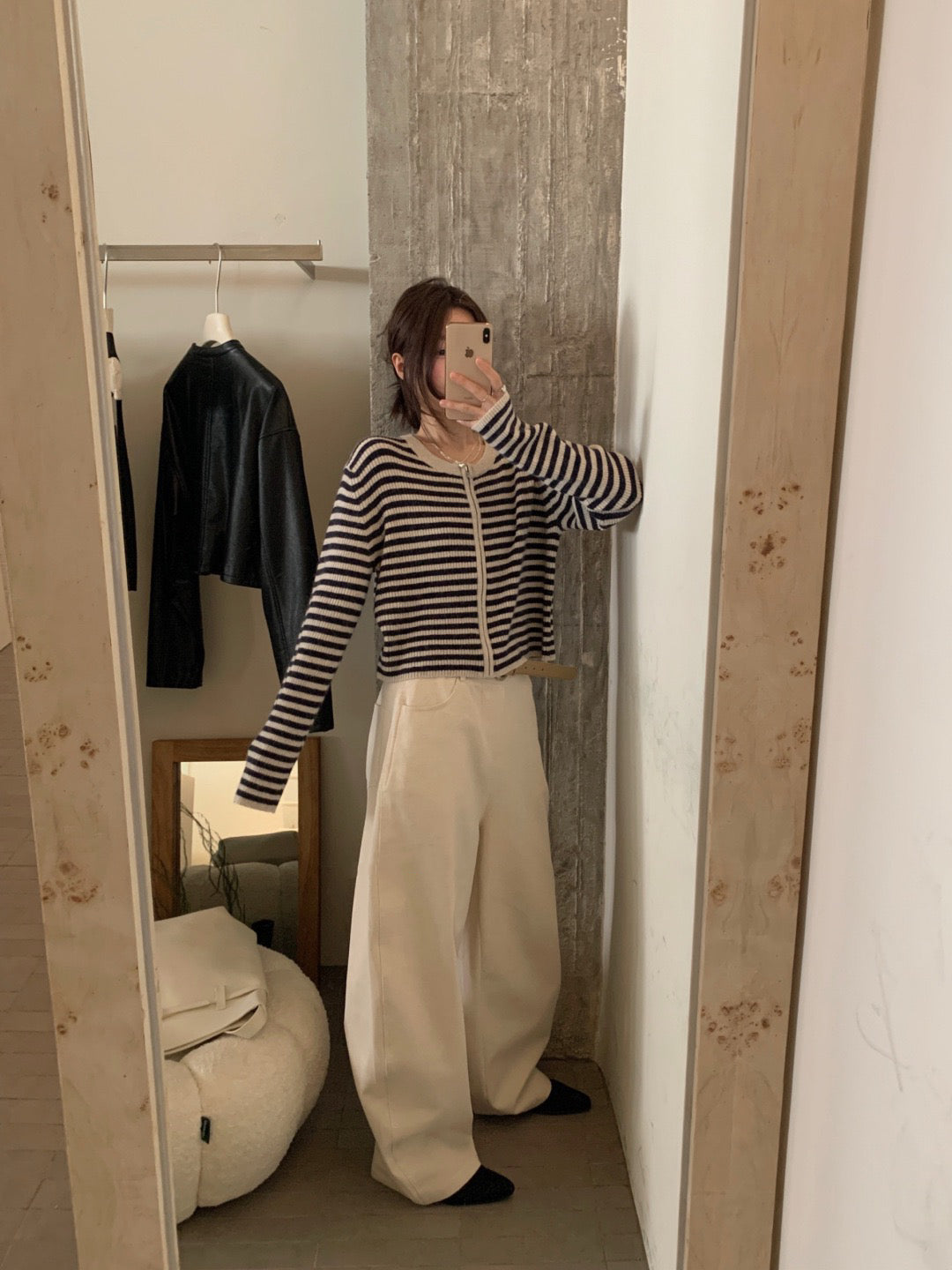 // 高質貂絨圓領拉鍊CD