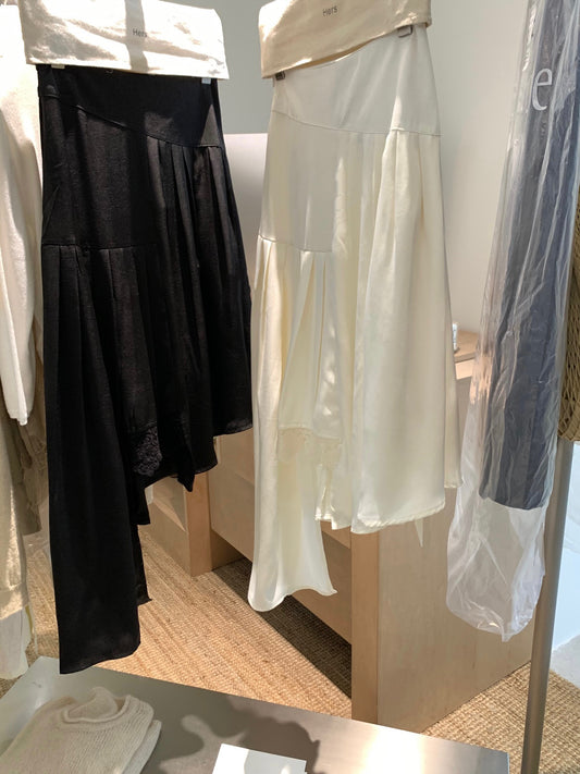 // 超美不規則拼接lace中裙