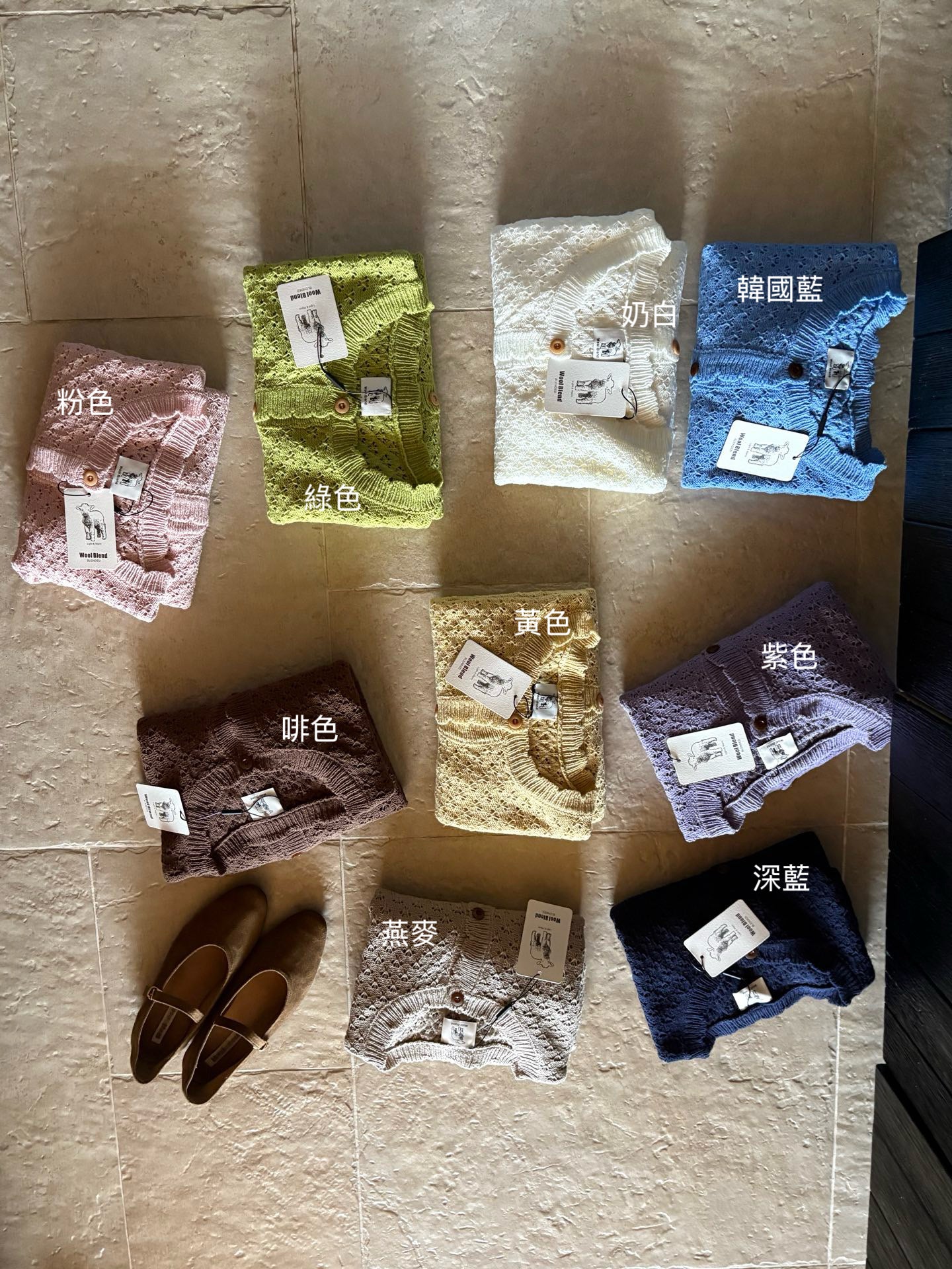 // 精緻感花邊鏤空鈎花CD