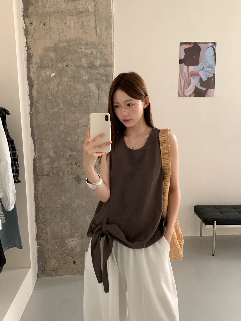 // 夏天必入綁結設計清爽背心