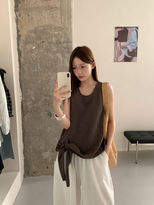 // 夏天必入綁結設計清爽背心