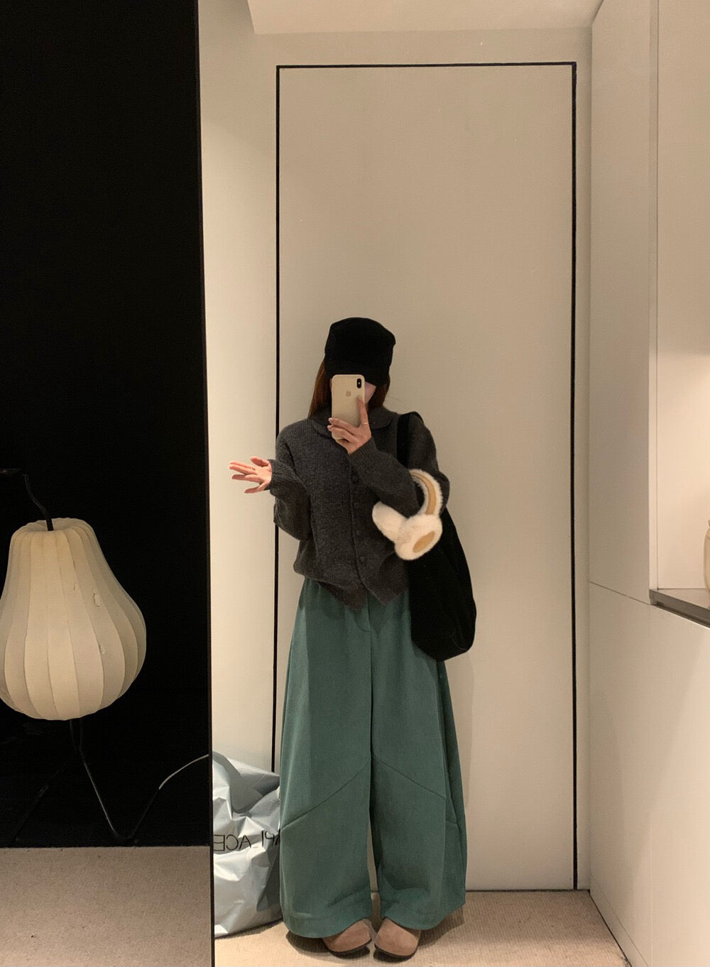 // 溫柔娃娃領包扣開胸NT