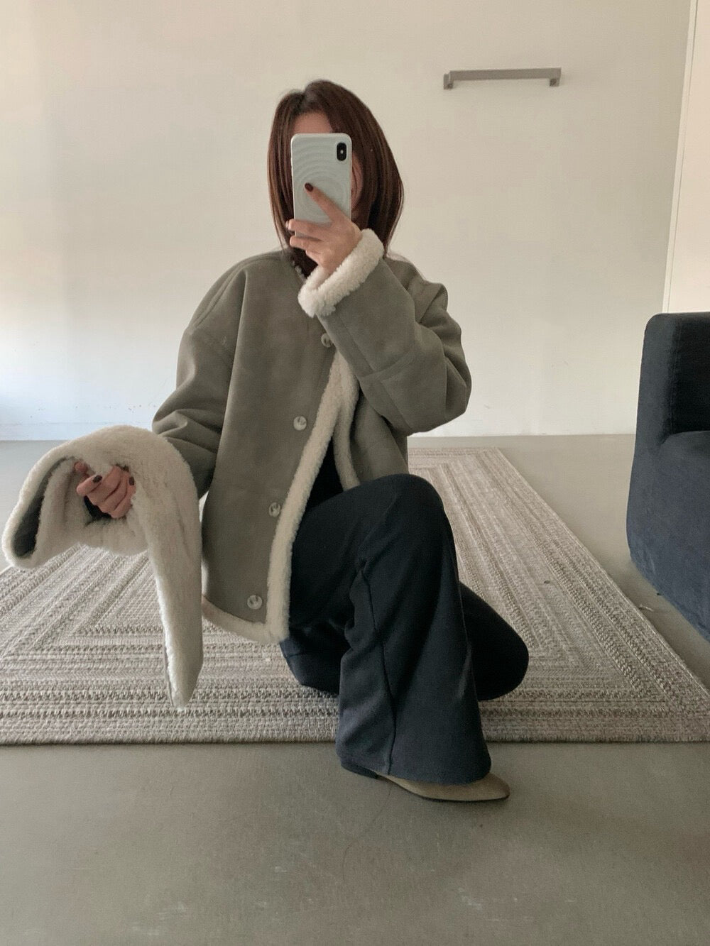 // 麂皮面皮毛一體圓領外套(連頸巾)