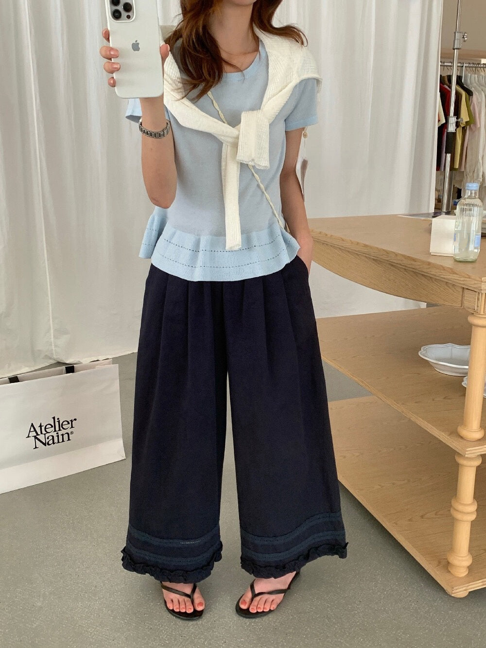 // 小復古刺繡花邊腳休閒褲