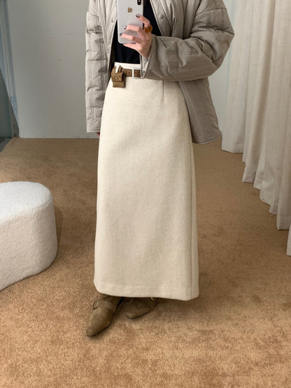 // 50%wool解鎖一切秋冬配搭的長款直筒裙