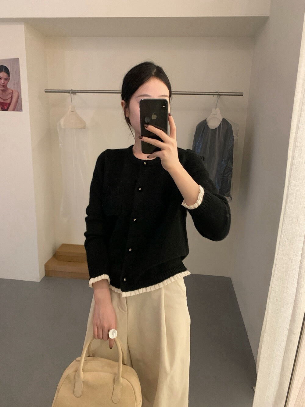 // 精緻鈕扣拼接百褶邊口袋軟糯CD