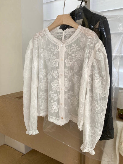 // 法式精緻刺繡花微公主袖BL