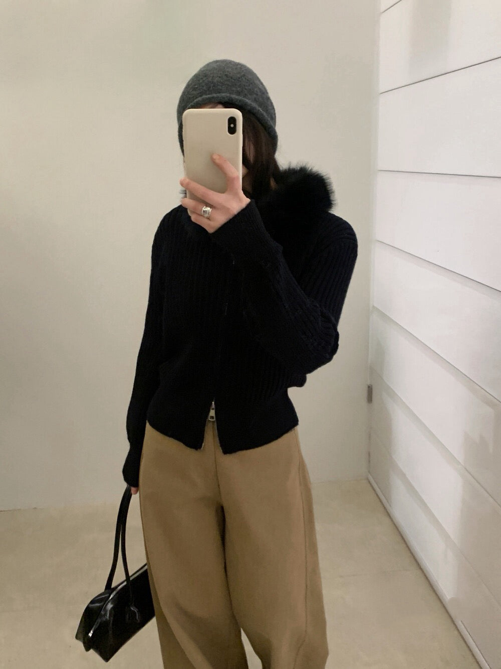 // 復古感毛毛領拉鍊CD