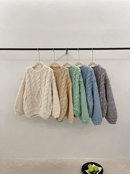 // 20%wool粗棒針麻花慵懶毛衣