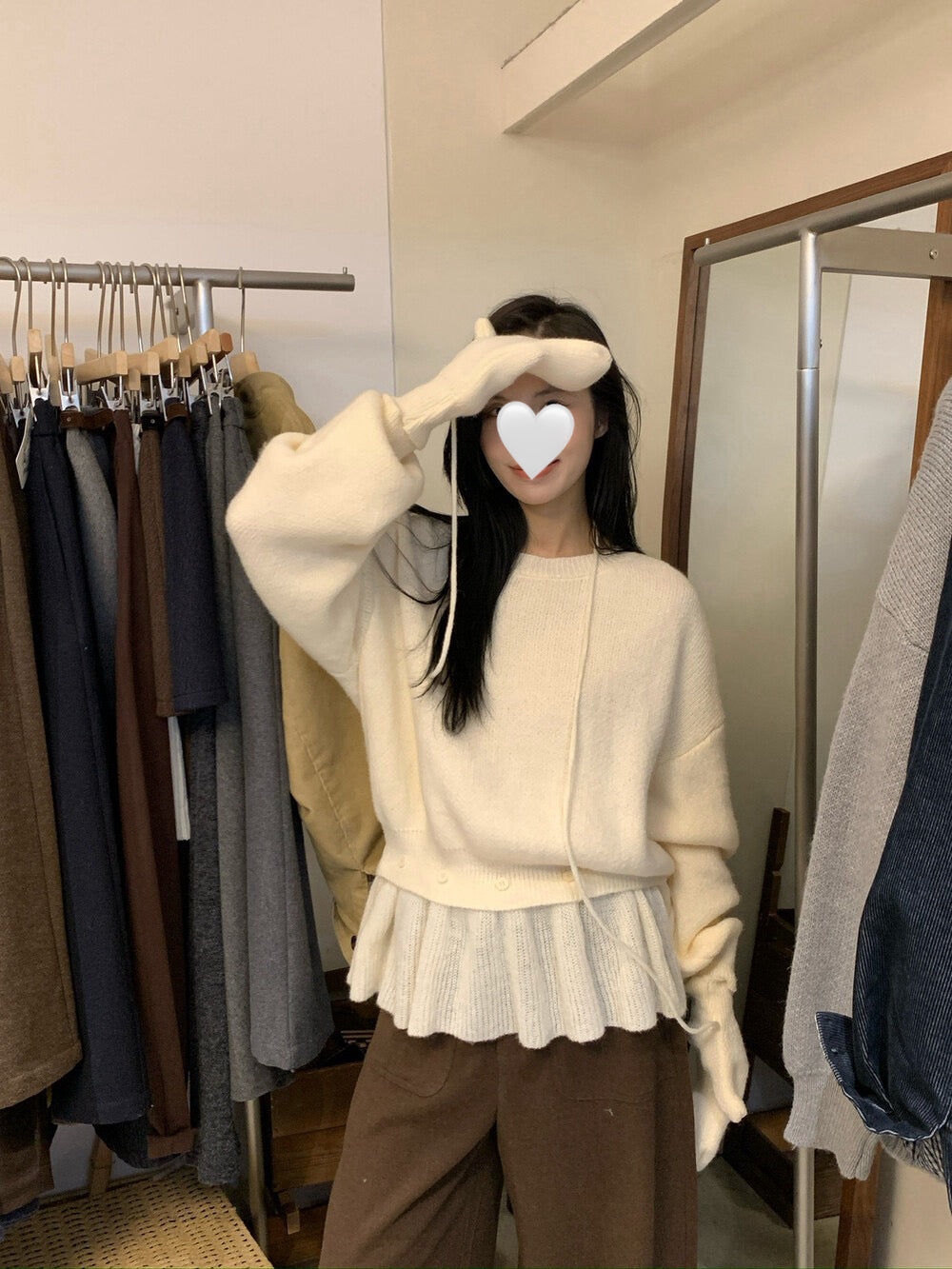 // 設計感軟糯鈕扣假兩件裙簾毛衣(連手套)