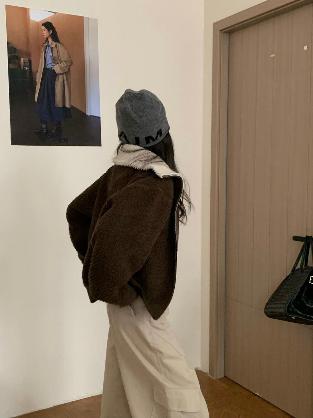 // 撞色翻領圈圈毛感拉鍊CD