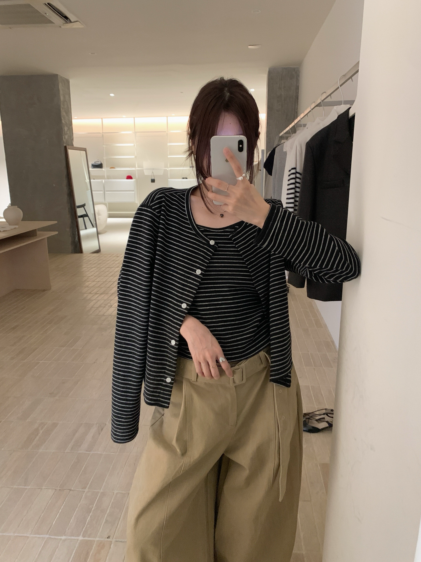 // 慵懶親膚間條吊帶+外套套裝