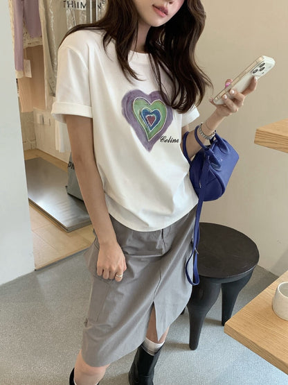 // 復古感手工釘珠心心TEE