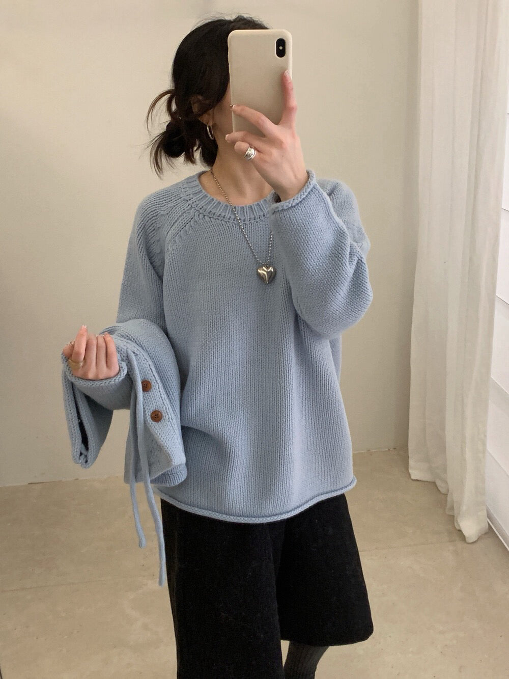 // 棉感卷邊圓領連鈕扣帽毛衣