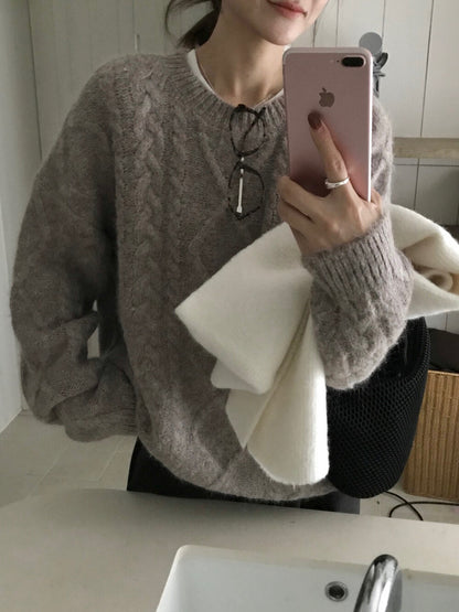 // 10%wool溫柔麻花套頭毛衣