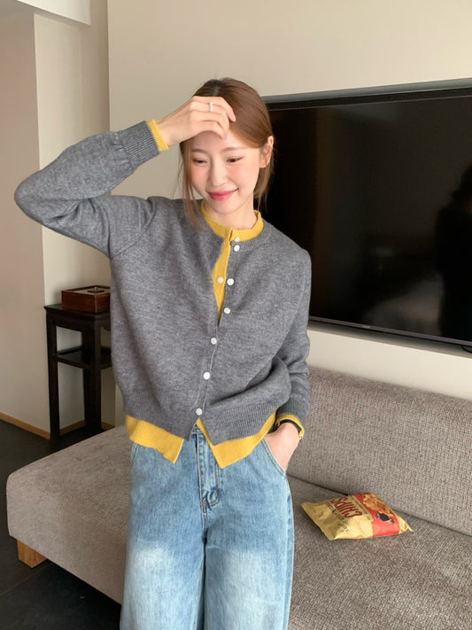 // 撞色疊穿假兩件針織外套