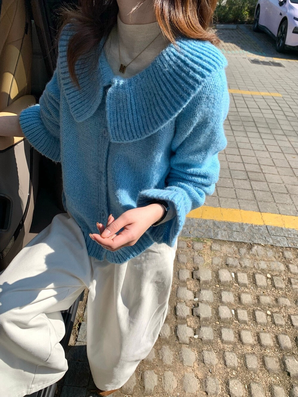 // 大荷葉領+袖開胸毛衣