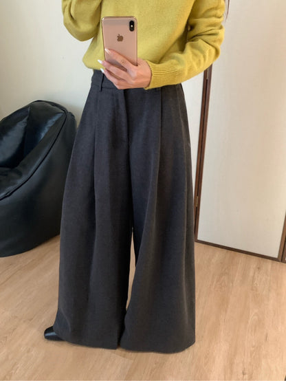 // 超遮肉壓褶闊腳毛呢褲