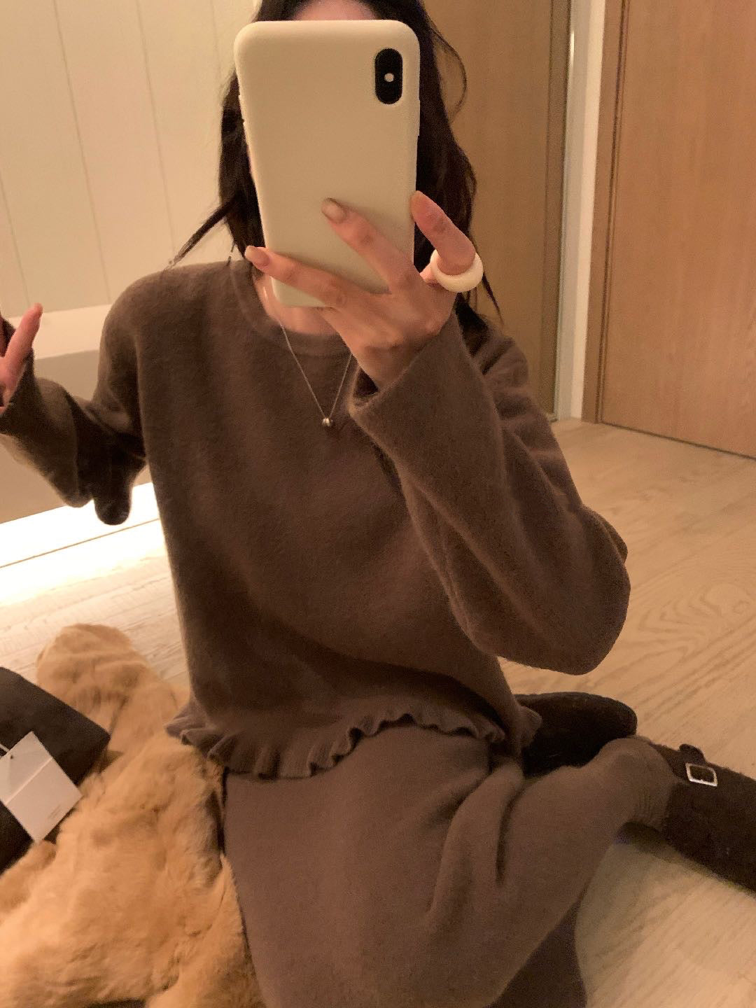 // 木耳邊衣擺NT+直筒裙套裝