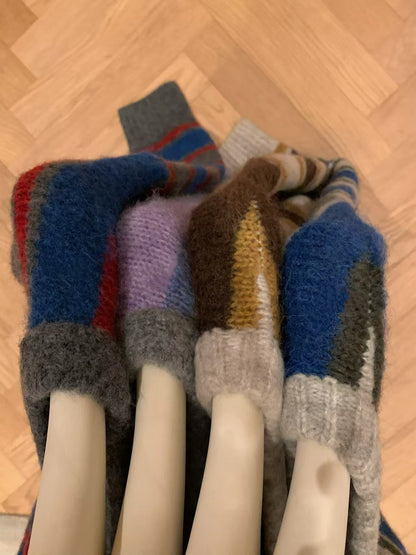 // 10%羊毛復古配色間條毛衣