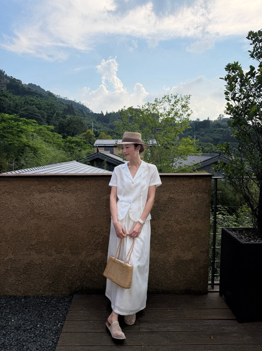 S21 / 天絲麻收腰短袖西裝外套+釘珠壓褶中裙套裝(可分開單買)