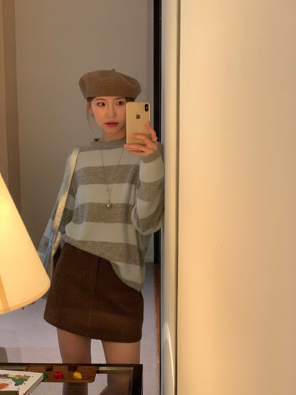 // 撞色粗間條100%羊毛圓領毛衣