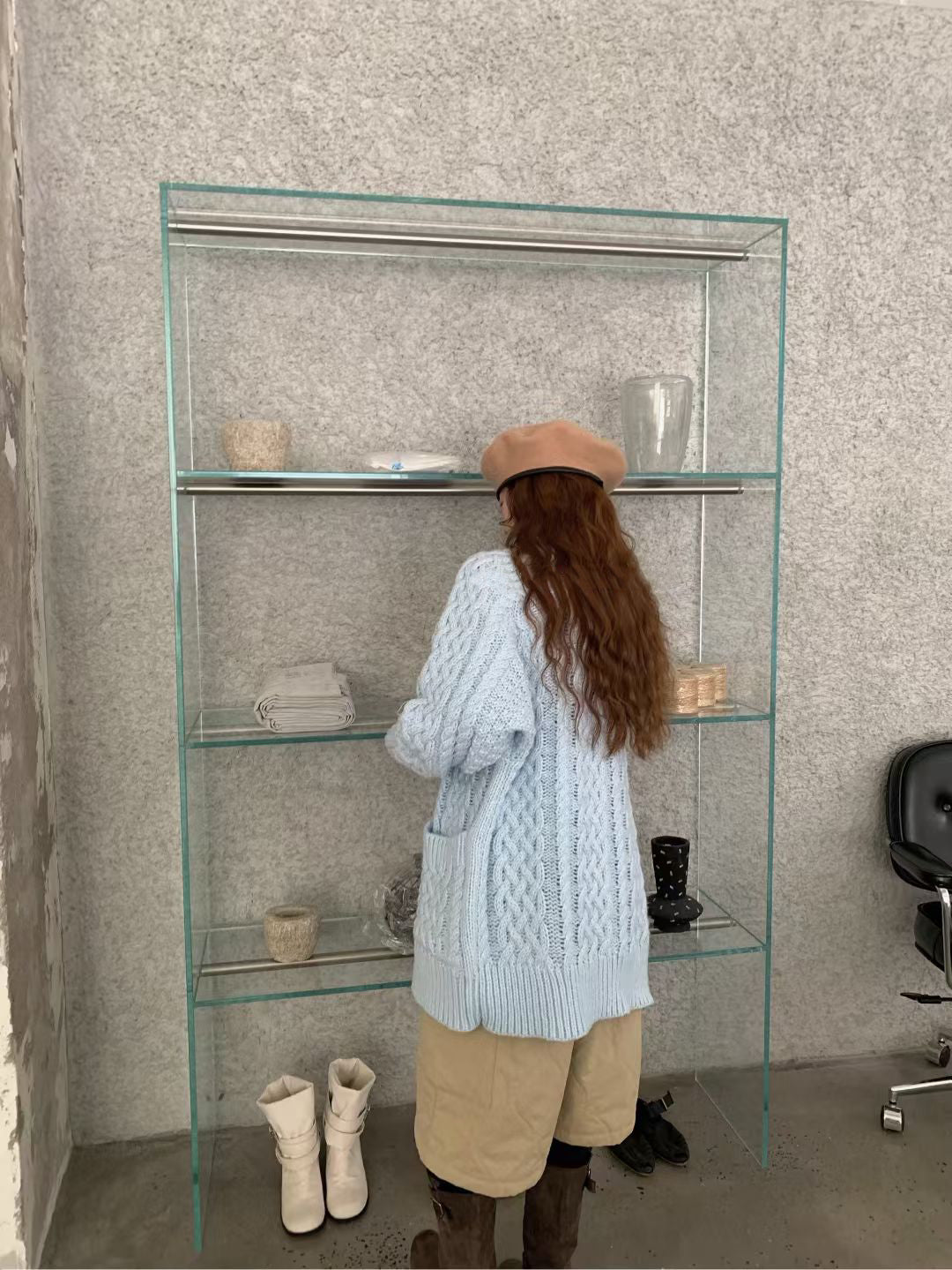 // 超重工麻花粗棒針立領CD