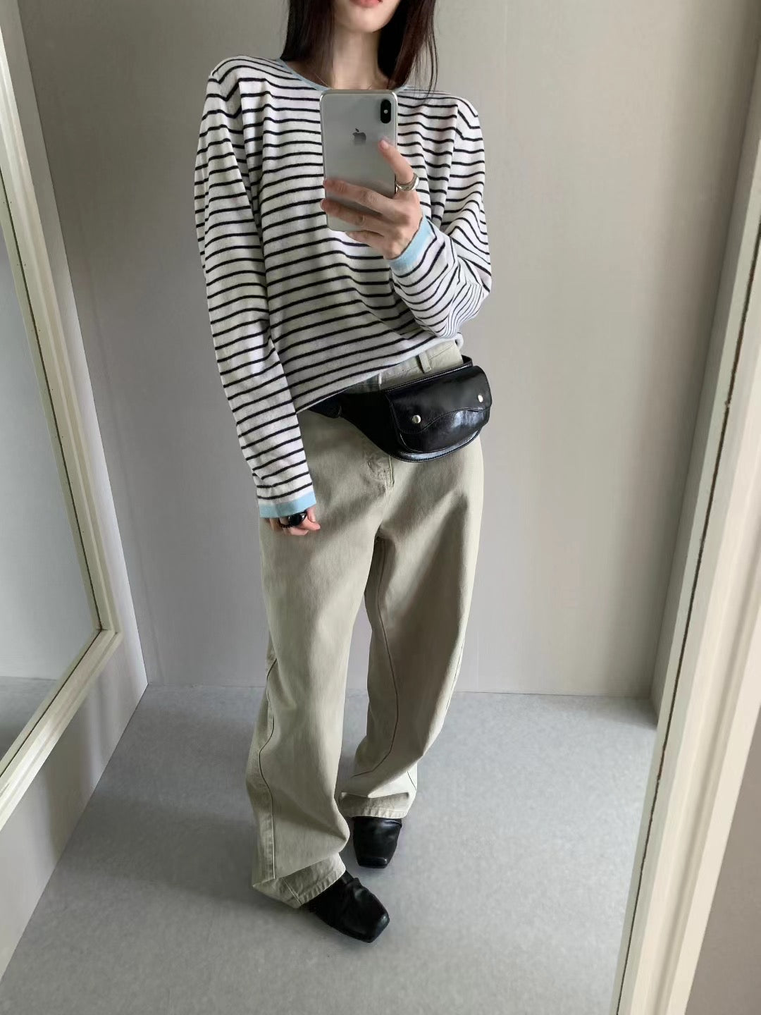// 拼色邊薄羊毛間條NT