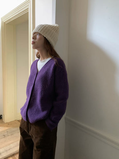 // 12色超美色系V領排扣羊絨紗CD