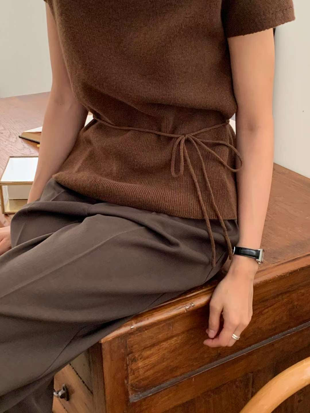 // premium fine wool連腰繩半領NT