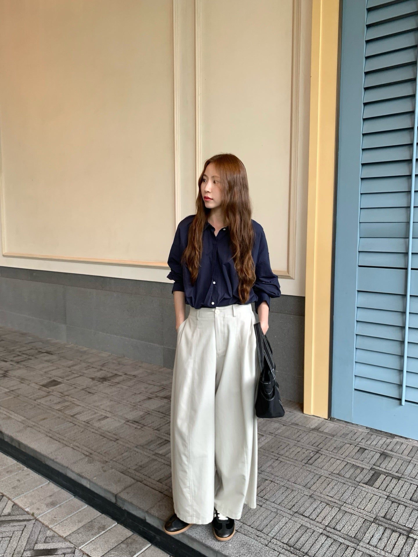 // 暗扣打褶設計側廓型鬆弛感簡約SH