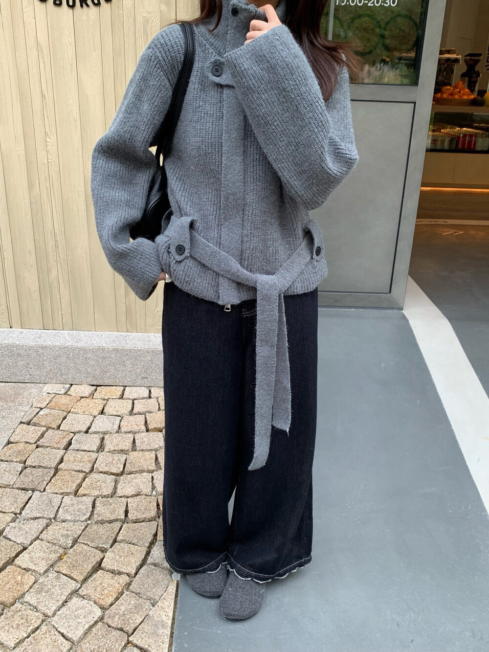 // 氣質滿分軟糯可立領連腰帶CD