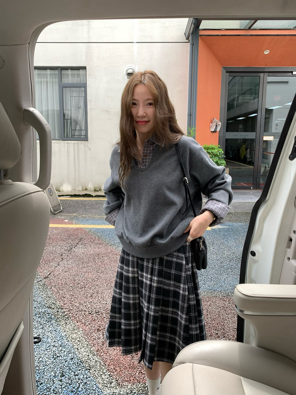 // 高級感拼接格仔翻領薄絨底衛衣