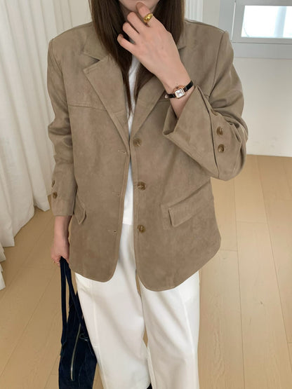 // 復古感超氣質牛皮絨外套