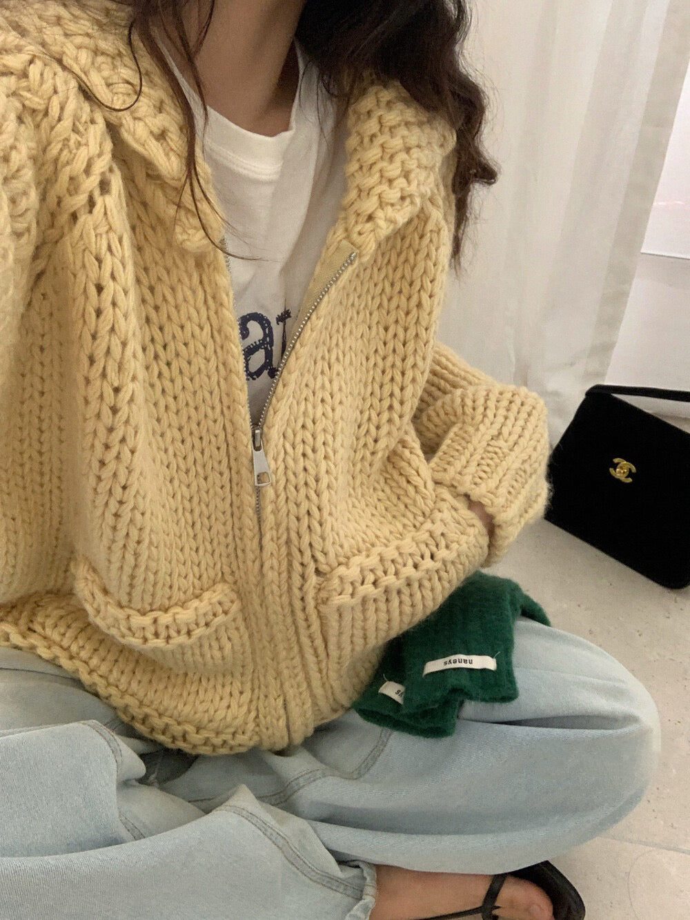 // 30%wool粗棒針手工織感圓翻領口袋拉鍊CD