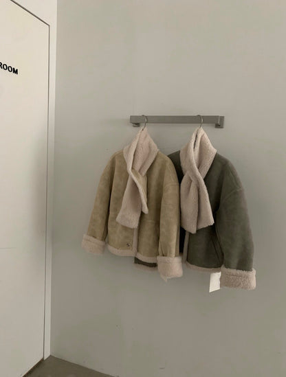 // 麂皮面皮毛一體圓領外套(連頸巾)