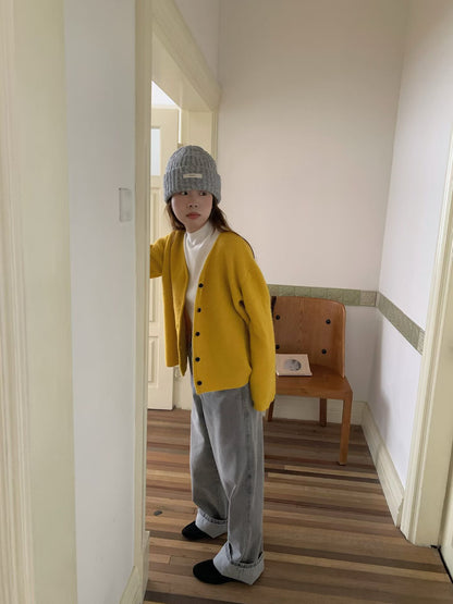 // 12色超美色系V領排扣羊絨紗CD