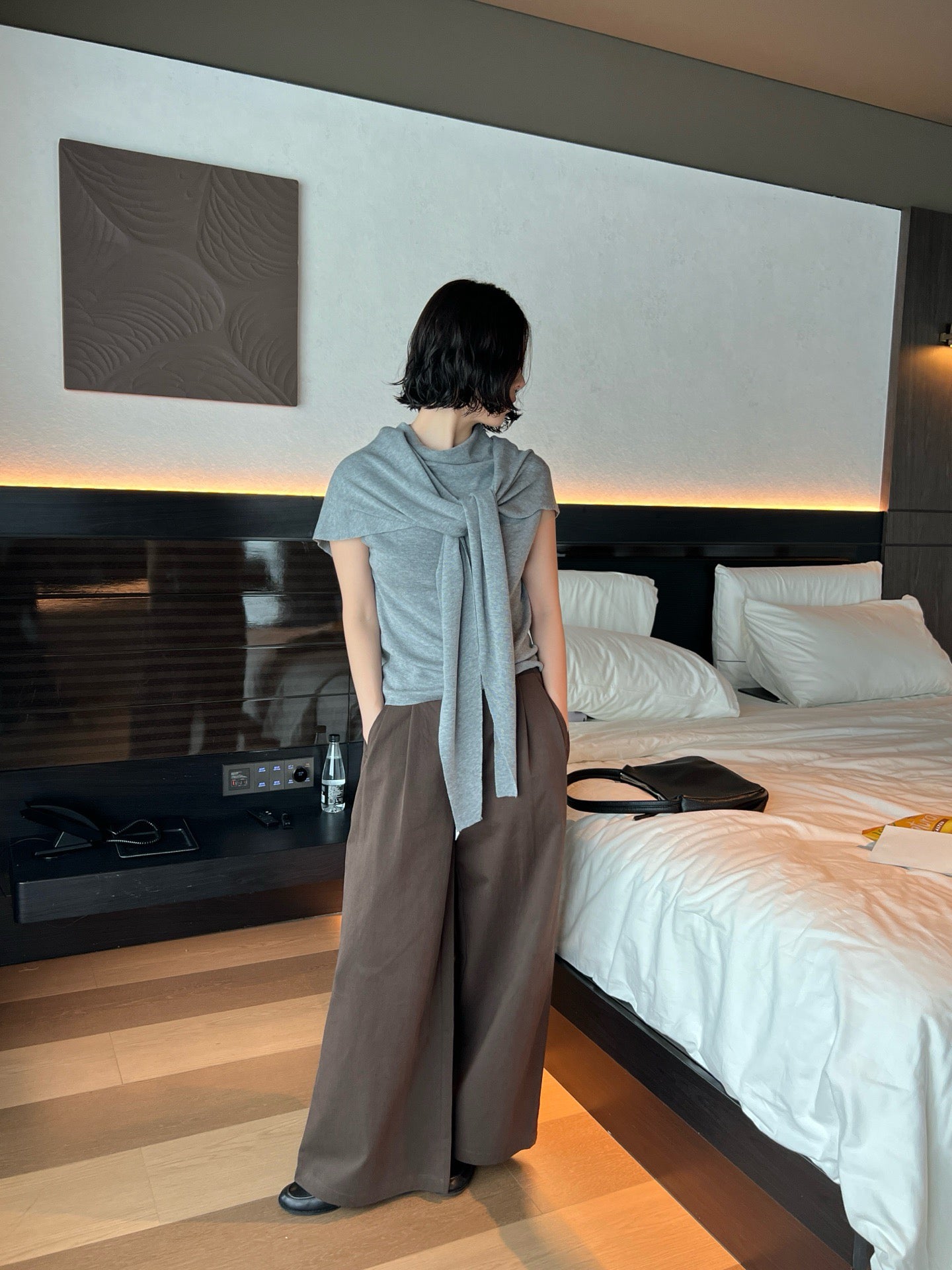 // 可分開慵懶半高領小短袖NT+披肩兩件套