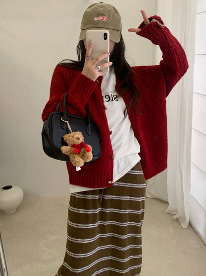 // 復古木鈕半麻花圓領CD