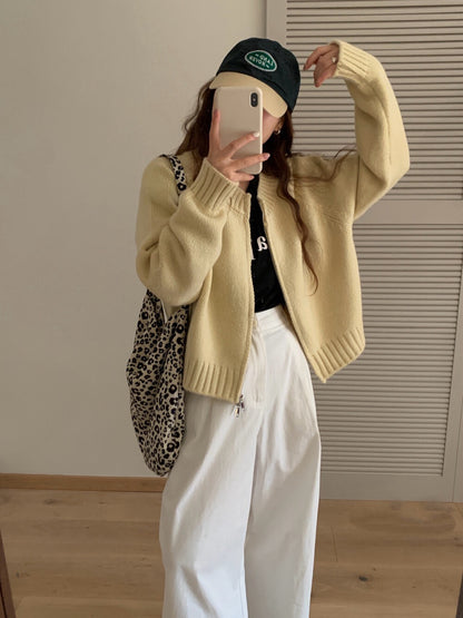 // 檔口爆款10色落肩拉鍊圓領CD