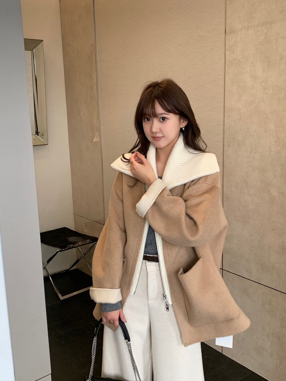 // 造型感針織翻領拼接假兩件手工羊毛外套(毛呢部份100%wool)